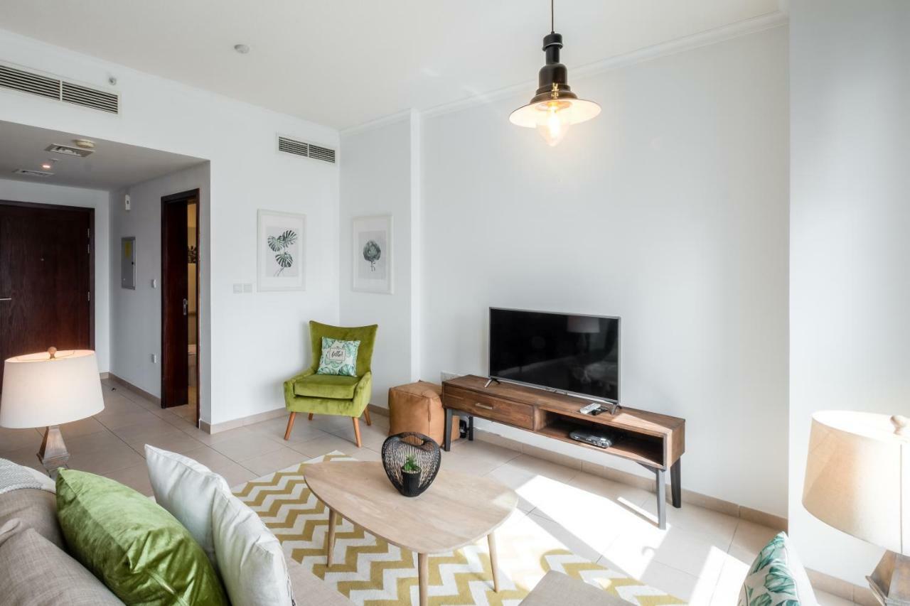 Maison Privee - Exclusive Apt With Burj Khalifa Next Door ドバイ エクステリア 写真
